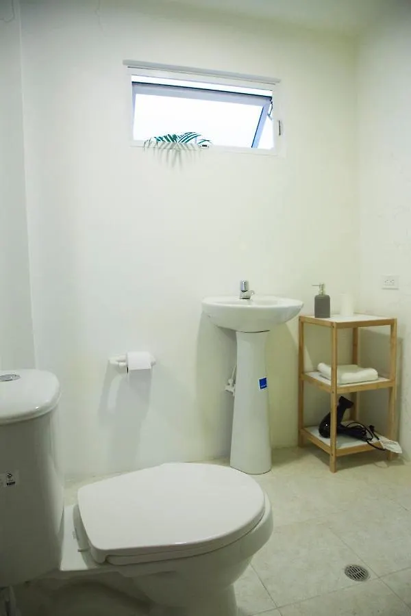 Apartamento remodelado en el mejor sitio del centro de Medellín Home Aris 401