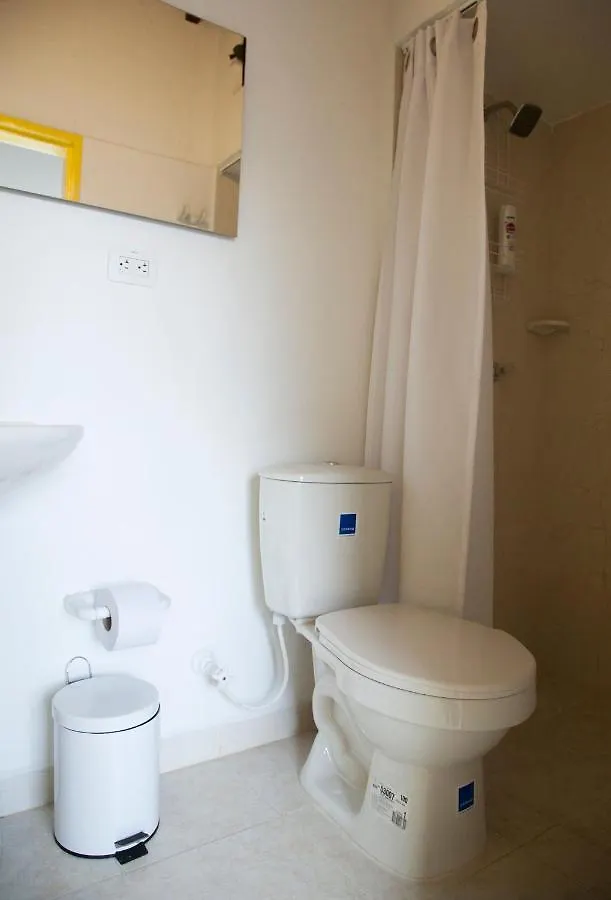 Apartamento remodelado en el mejor sitio del centro de Medellín Home Aris 401