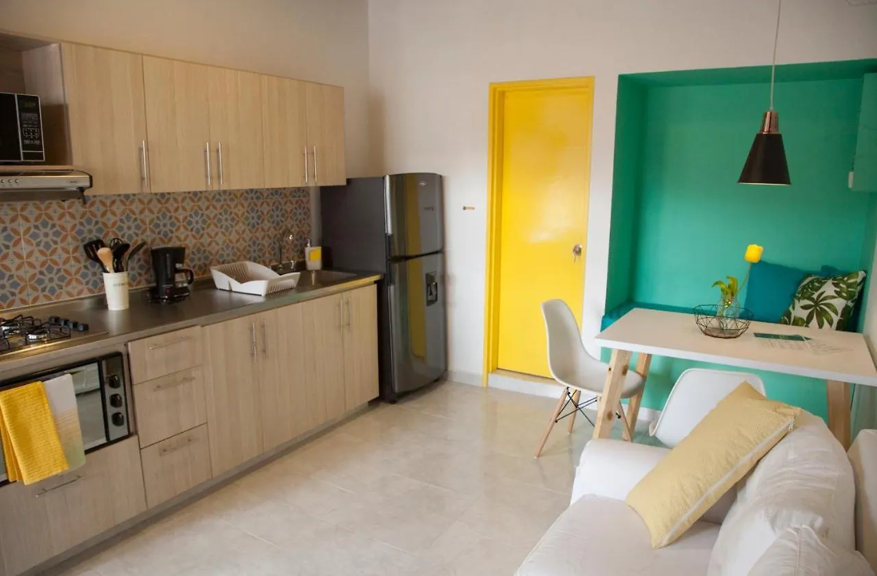 Apartamento remodelado en el mejor sitio del centro de Medellín Home Aris 401 Colômbia