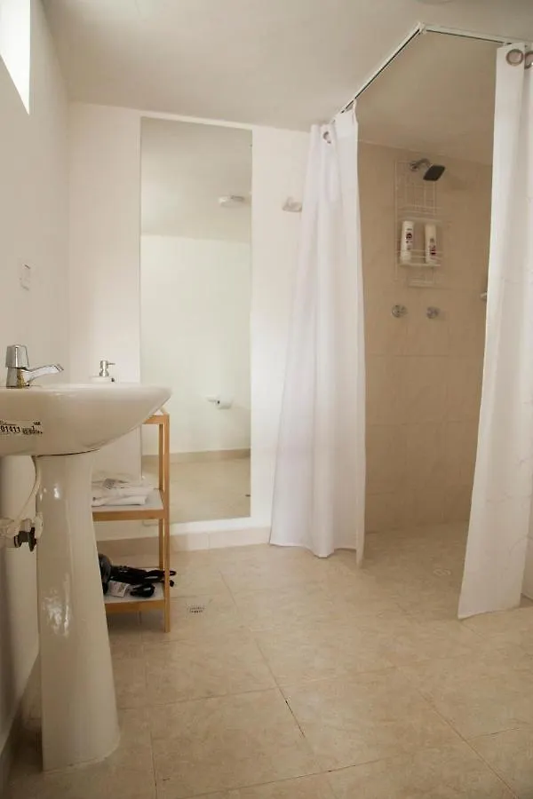 Apartamento remodelado en el mejor sitio del centro de Medellín Home Aris 401 Colômbia